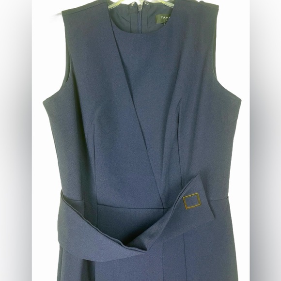 Tahari Navy Blue Sheath Dress with Gold Hardware on Belt w/ Front Slit Size 4 - Picture 3 of 13